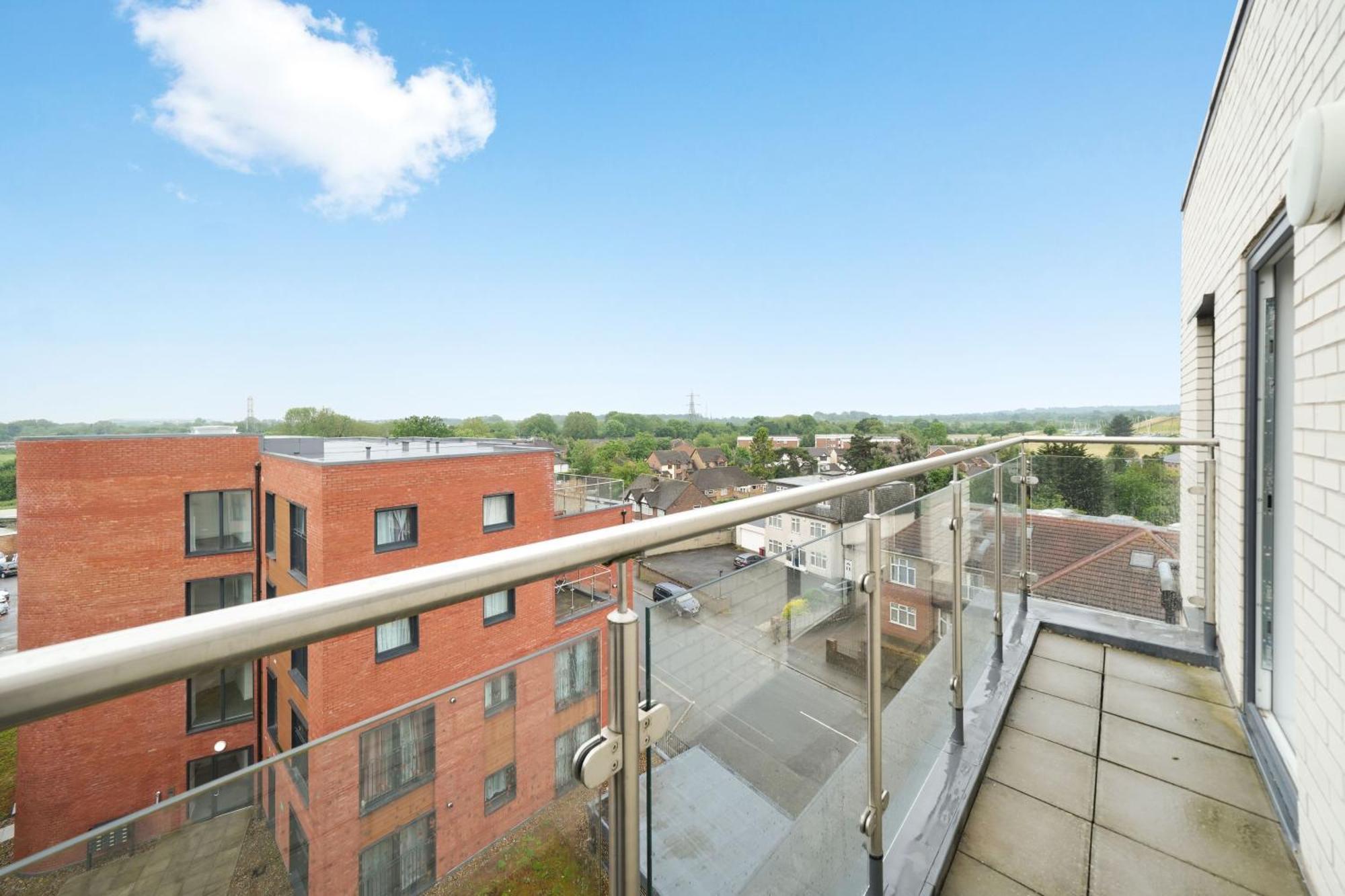 One And Two Bed Apartments Slough Near Heathrow Colnbrook Luaran gambar