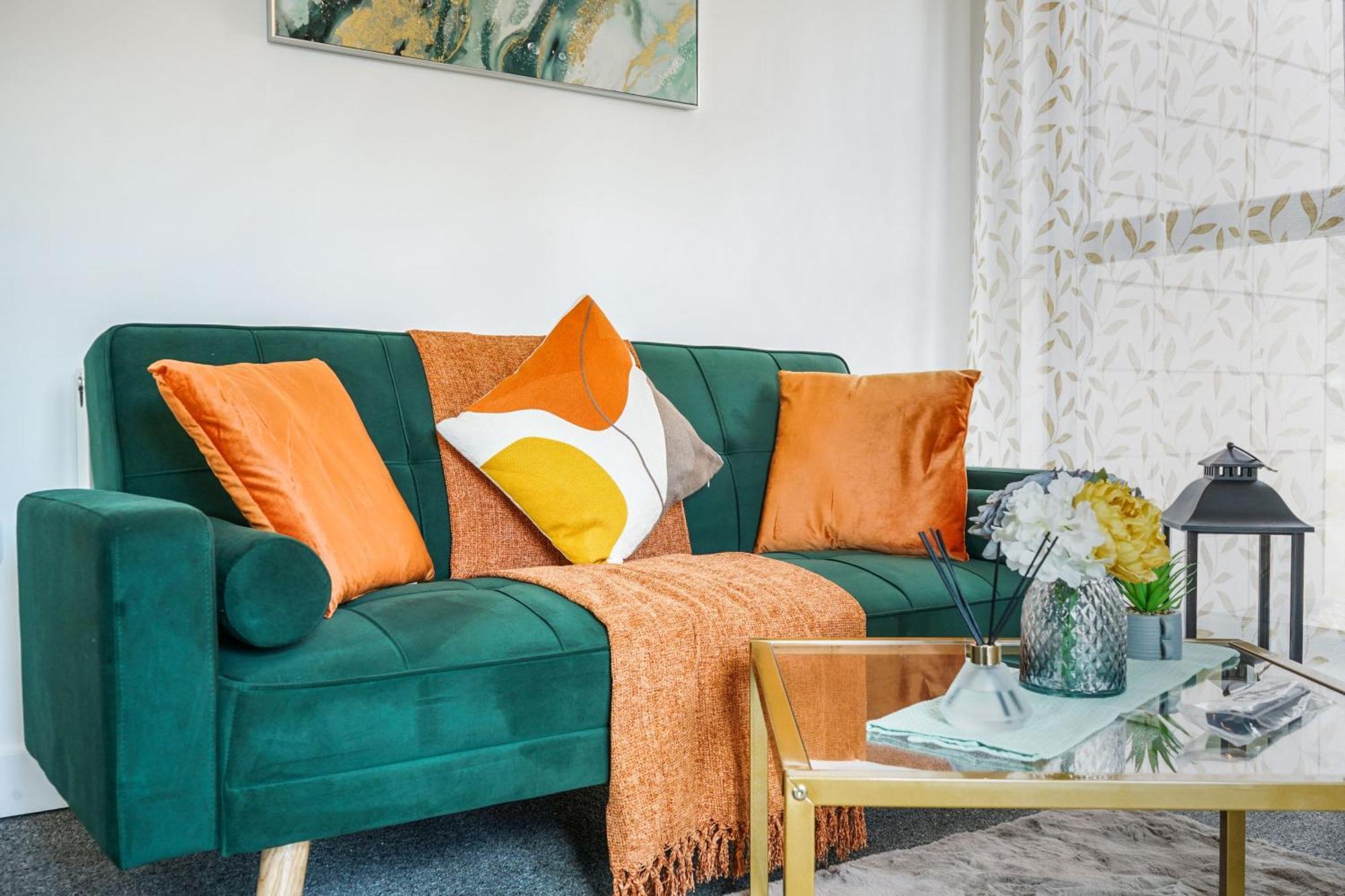 One And Two Bed Apartments Slough Near Heathrow Colnbrook Luaran gambar